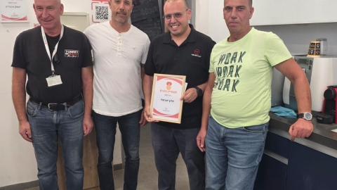 עובדים מצטיינים (3).jpeg