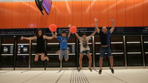השקת הקו האדום אוג 2023 (8).jpg